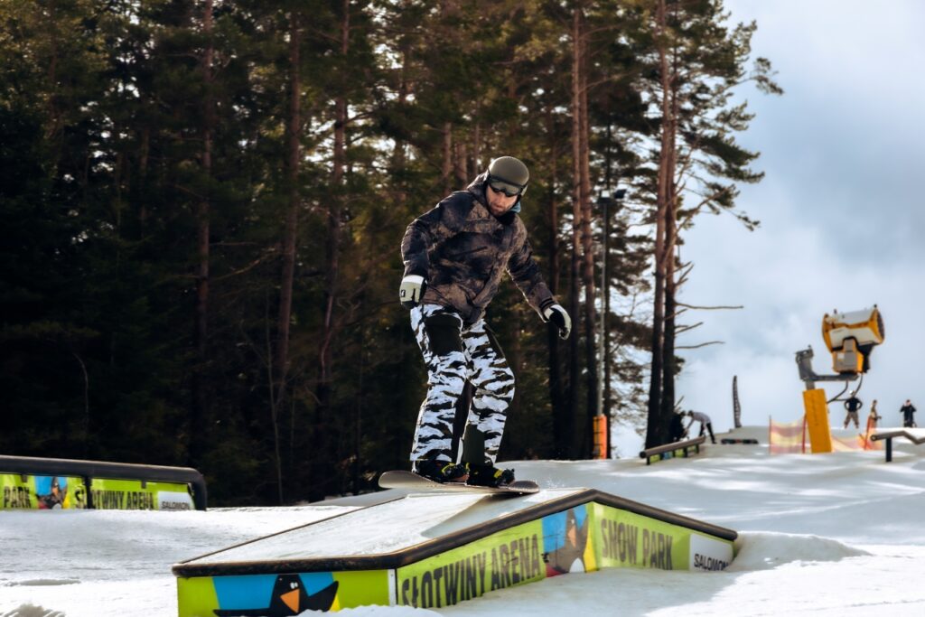 szkolenie pro snowboard